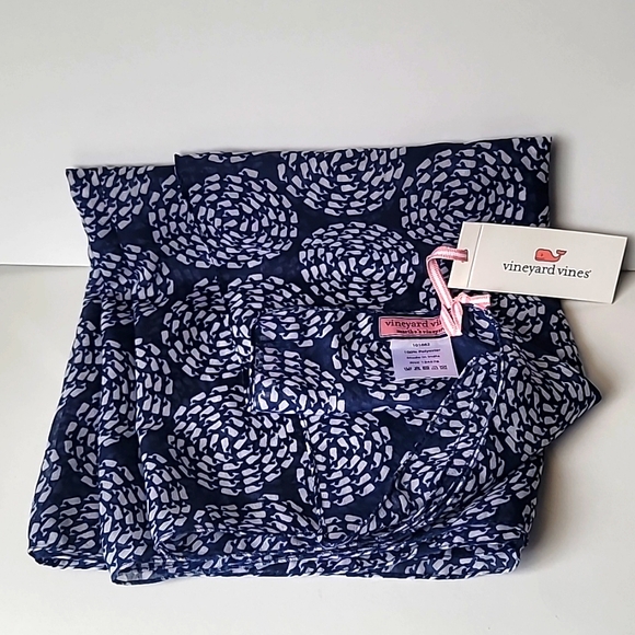 🐳 🐳 Vineyard Vines Spiral Whale Scarf Sheer Navy Blue & White 72"x20" NWT - Picture 2 of 5